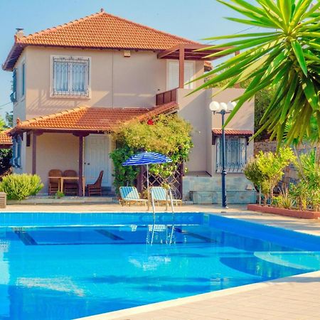 Villa Apollo Agia Pelagia  Buitenkant foto