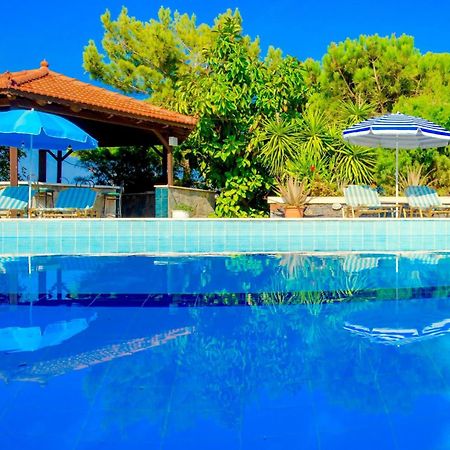 Villa Apollo Agia Pelagia  Buitenkant foto