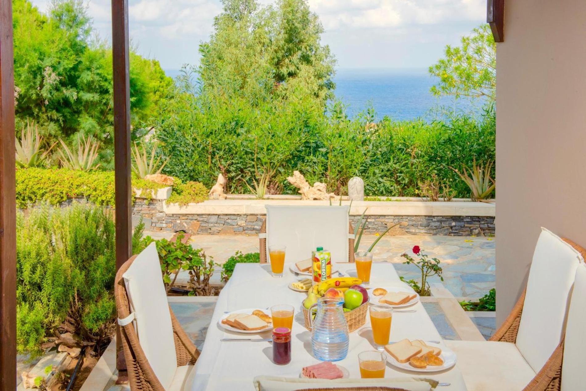 Villa Apollo Agia Pelagia  Buitenkant foto